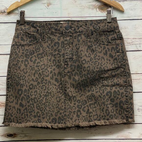 MUDD Animal Print Mini Jean Skirt Brown Junior 7 Stretchy Distressed Hem - Picture 2 of 12